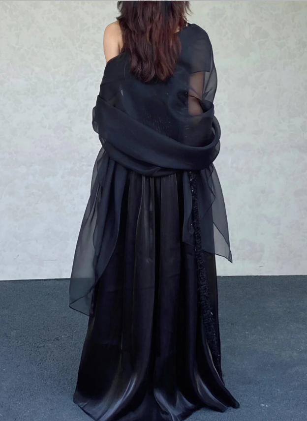 Elegant Black A-line Square Neck Spaghetti Strap Sequined Tulle Long Prom Dress Evening Dress cc5299
