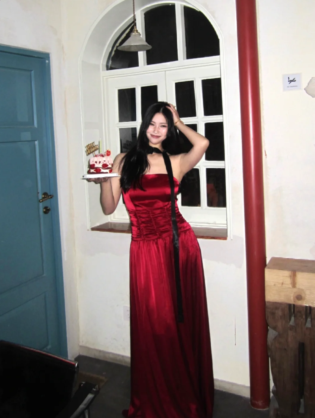Vintage Burgundy A-line Strapless Satin Long Prom Dress Evening Dress cc5301