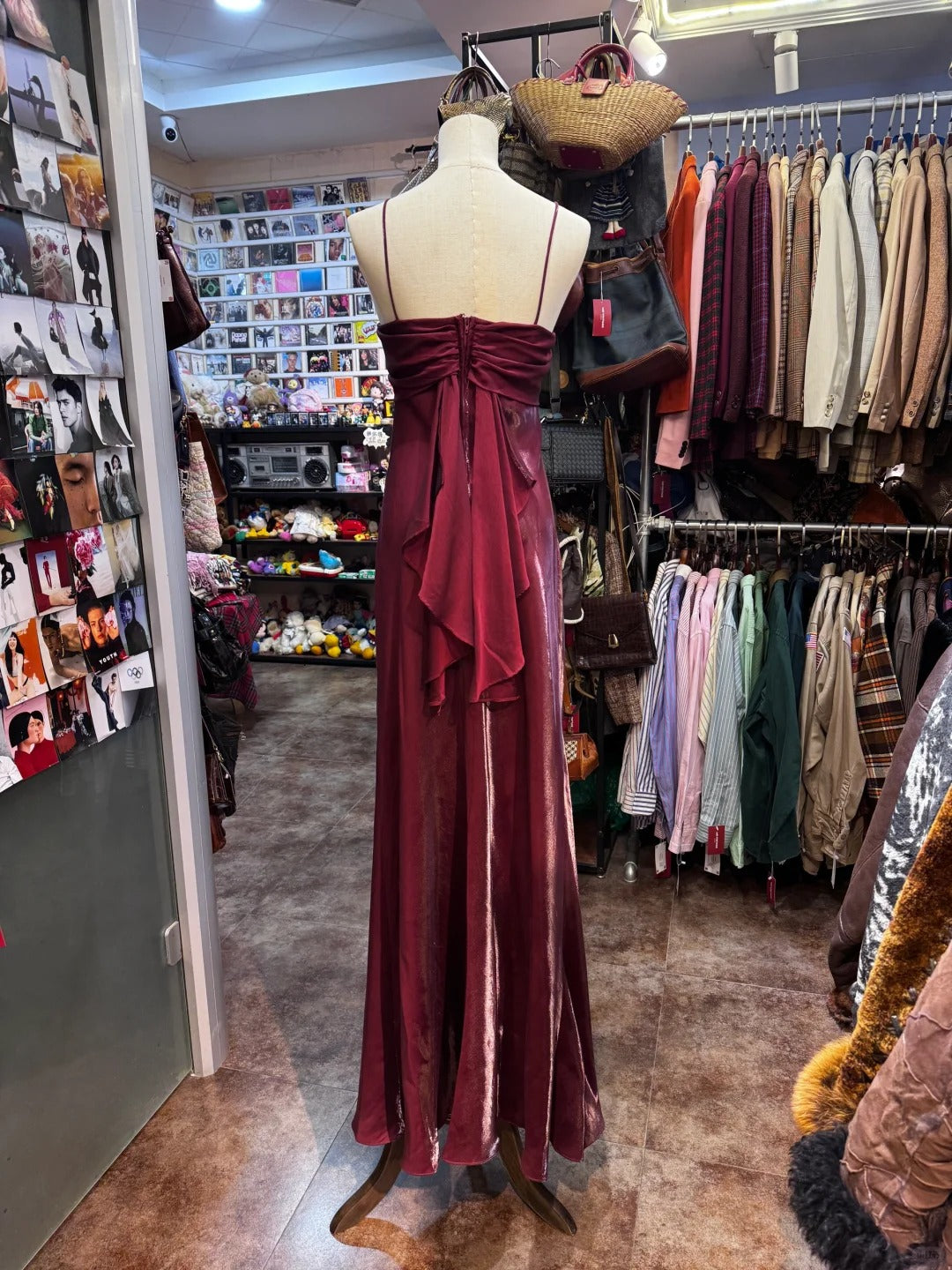 Vintage Burgundy Spaghetti Strap Halter Neck Satin Long Prom Dress Evening Dress cc5307
