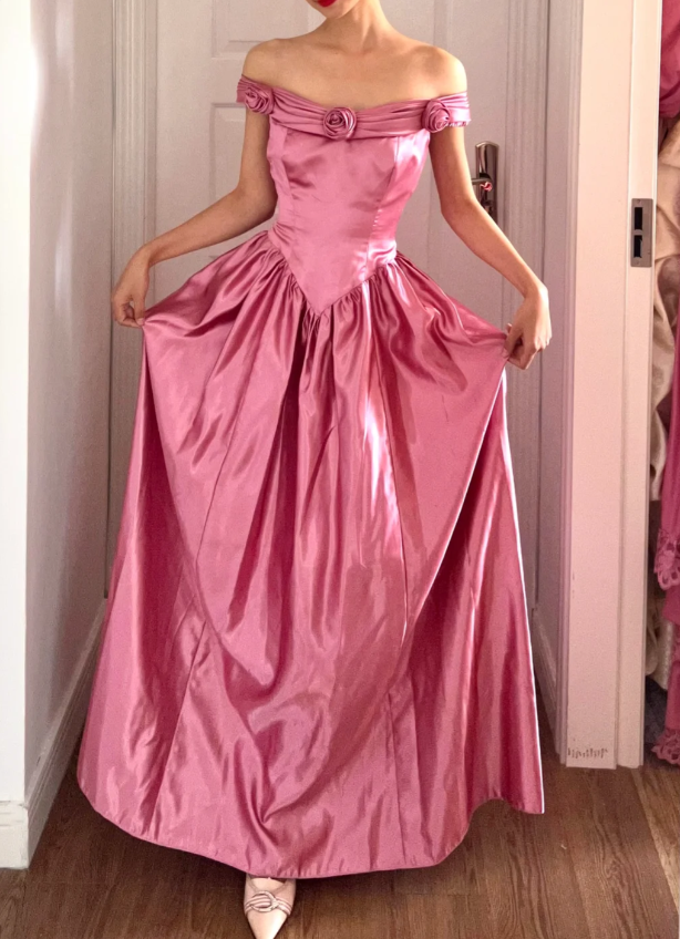 Retro Sweet Pink A-line 3D Floral Off-Shoulder Satin Long Prom Dress Evening Dress cc5319