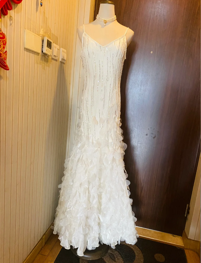 Dreamy White Mermaid Beaded 3D Petal Sequin Long Prom Dress Evening Dress cc5334