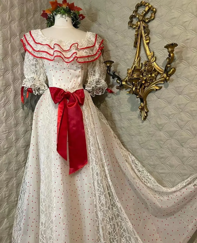 Retro White And Red Color-Blocked Ruffled Collar Polka Dot Bow Lace A-line Long Prom Dress Evening Dress cc5376