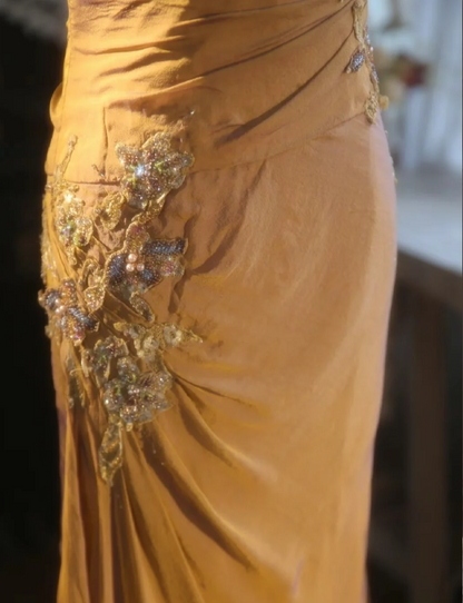 Elegant Ginger Yellow Mermaid V-neck Beaded Embroidered Satin Prom Dress Evening Dress cc5383