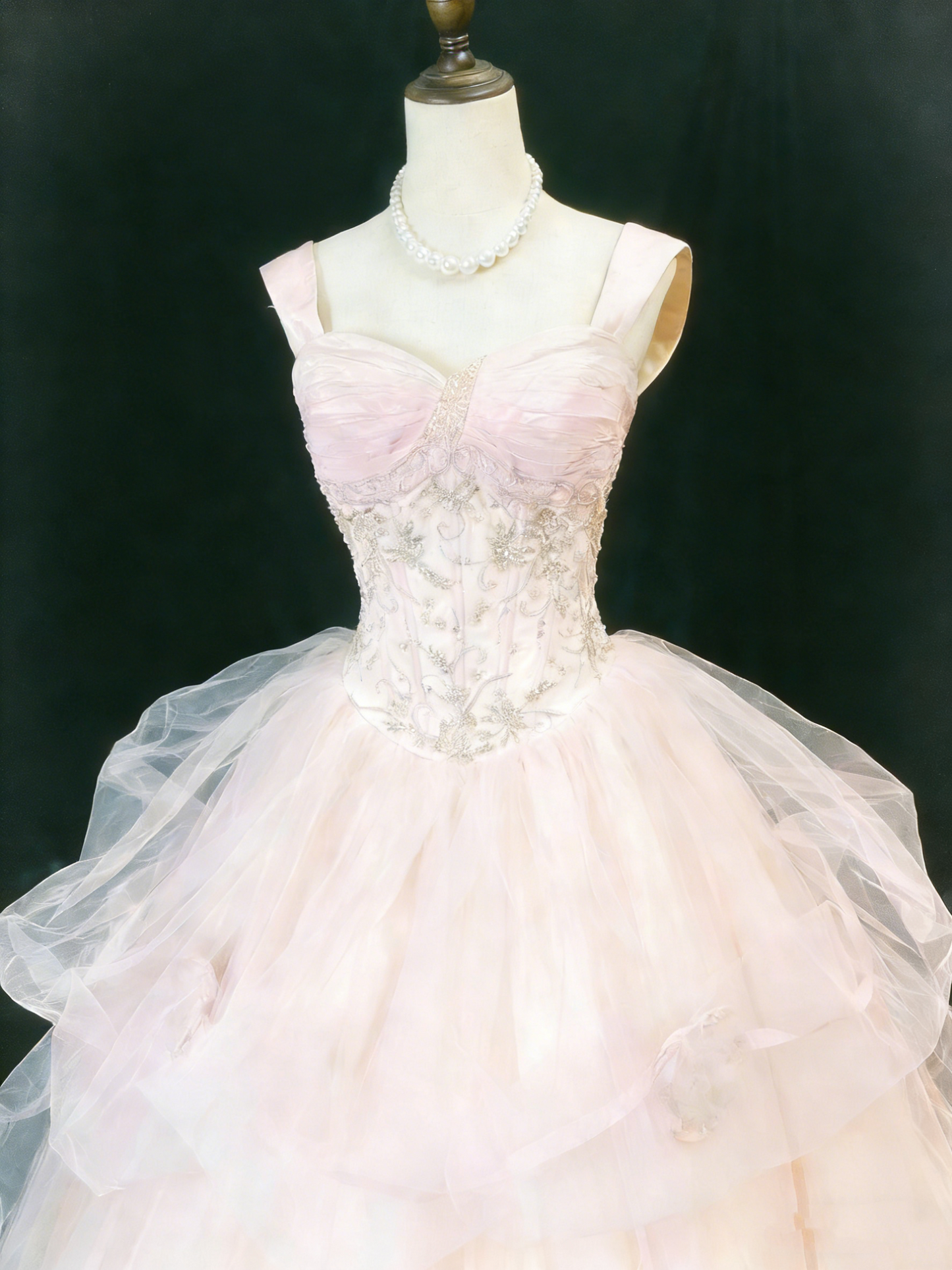 Light Pink Princess Style Ball Gown - Lace & Beaded Strapless Dress for Quinceañera gh6948
