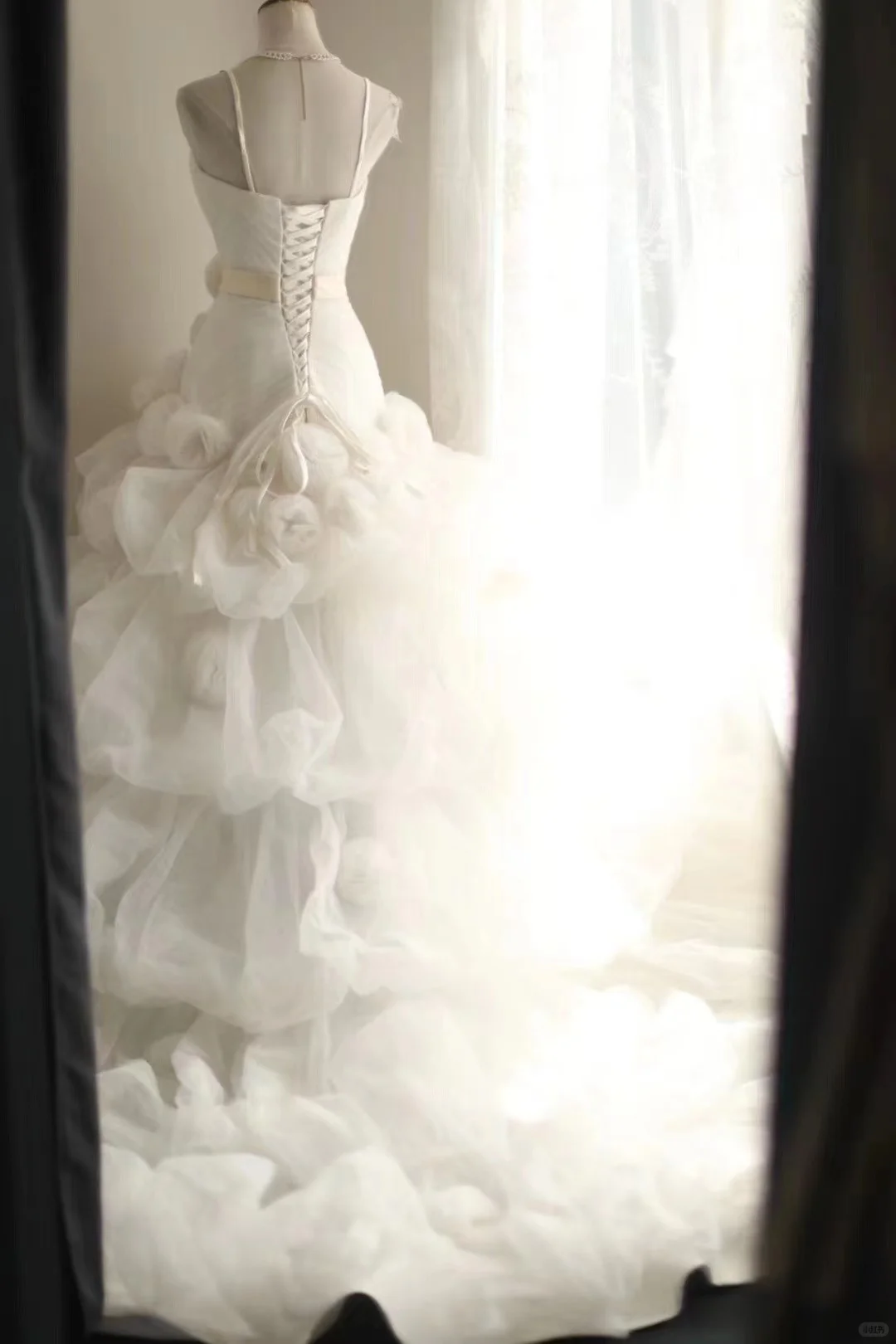 Classy Spaghetti Straps Tulle Ruched White A Line Long Wedding Dress  cc3189