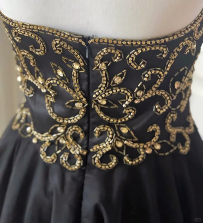 Charming Sleeveless Halter Tulle Beaded Cocktail Dress Black Homecoming Dress Birthday Outfits cc3176