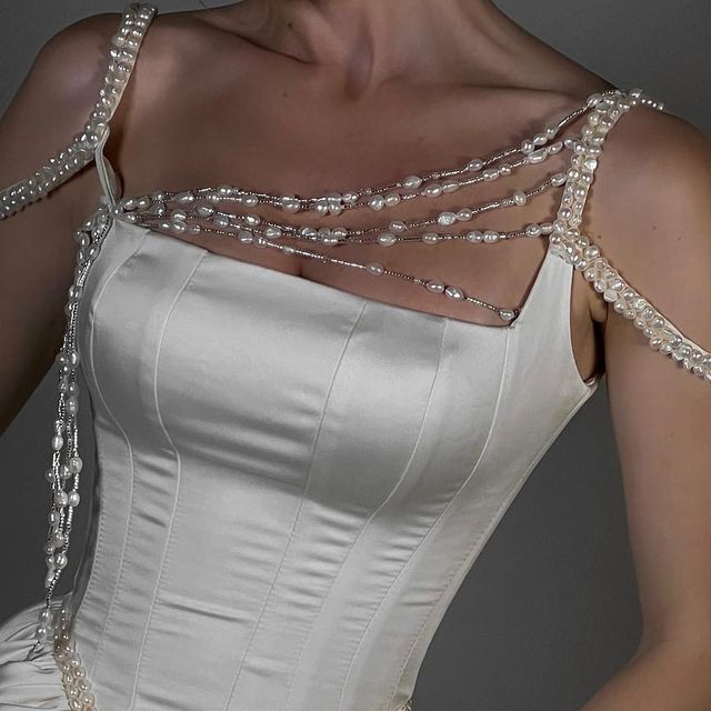 Vintage Ivory Beaded Shoulder Strap Flower Bud 17th Birthday Homecoming Dress cc4001