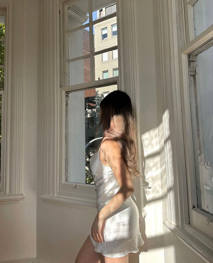 Lazy Off-white Open-back Satin 17th Birthday Homecoming Dress cc4245