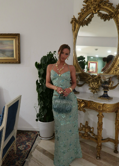 Luxurious Mint Green Halter Neck V-Neck Mermaid Open Back Sequin Beaded Tulle Long Prom Dress Evening Dress cc5414