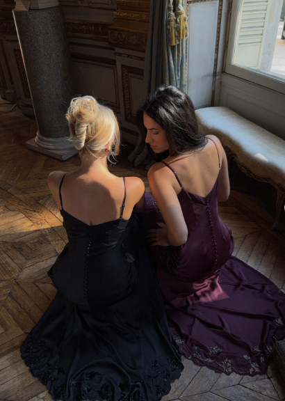 Vintage Elegant Burgundy Spaghetti Strap V-neck Satin Long Prom Dress Evening Dress cc5399