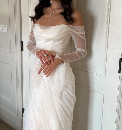 Elegant White Off-the-Shoulder Ruched Tulle Train Wedding Dress cc5573