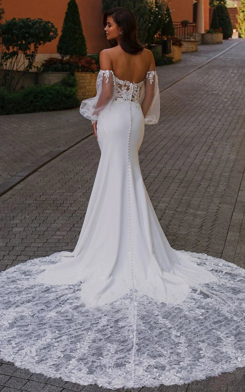 Ramina | Ethereal Mermaid Plunging Neck Chiffon Tulle Wedding Dress with Appliques