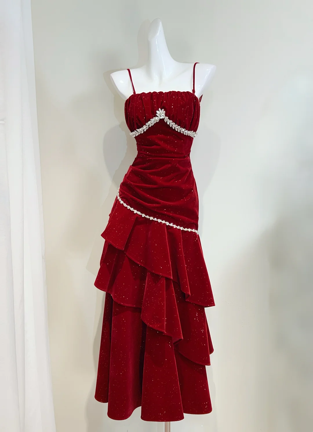 Burgundy Long Prom Dress Ruffle Velvet Wedding Guest Dresses