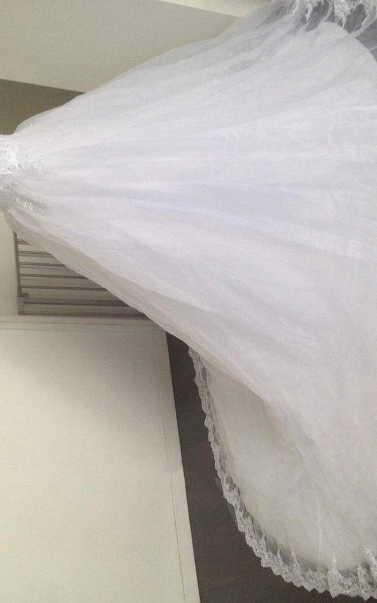 Jewel Neck Sleeveless Appliqued A-Line Beading Tulle Wedding Dress