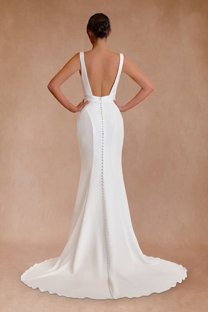 Simple Mermaid V Neck Satin White Wedding Dresses