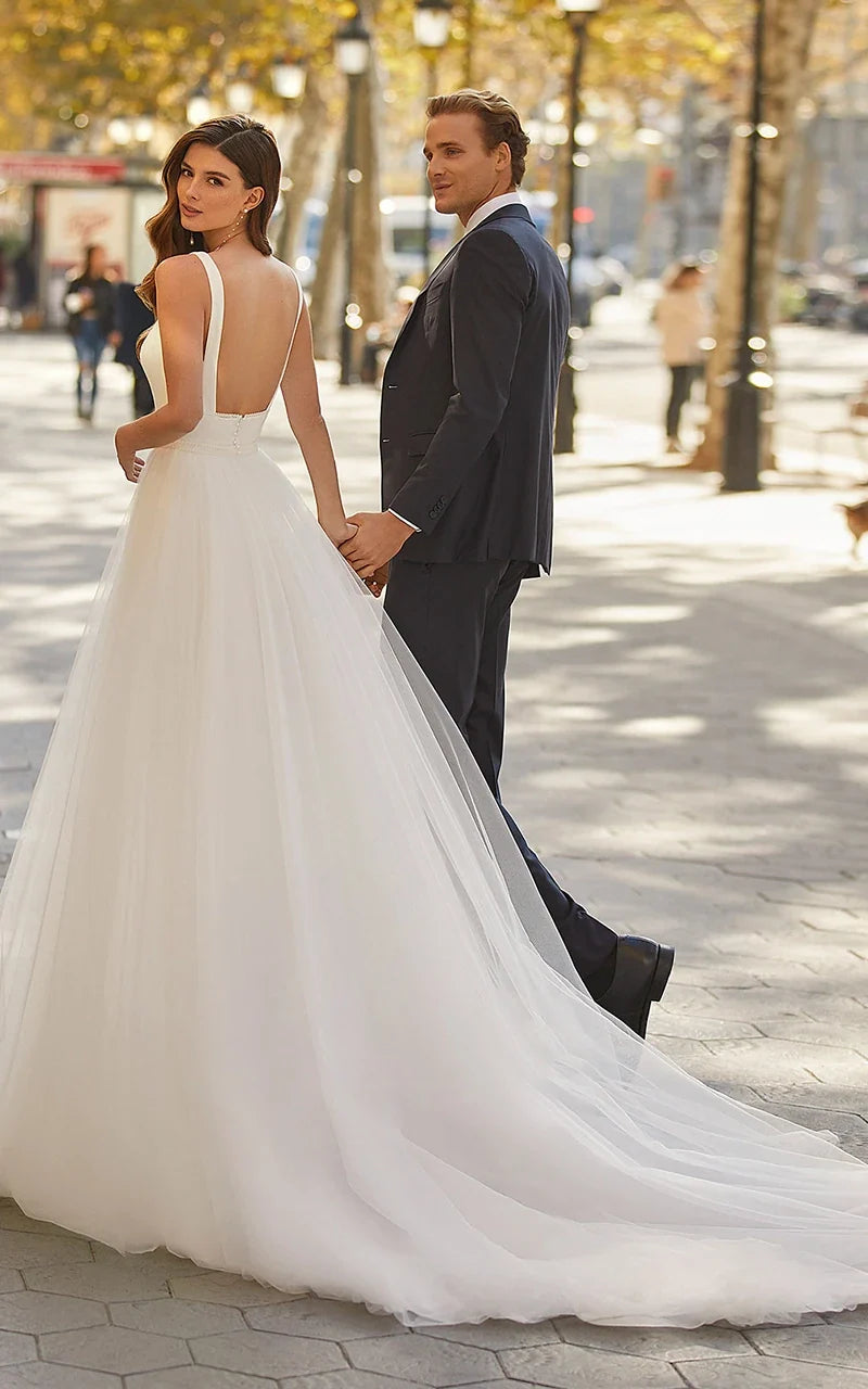 Luciana | Simple A-Line Minimalist Casual Square Tulle Wedding Dress with Sweep Train