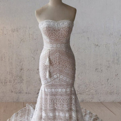 Vintage White Mermaid Lace Wedding Dress with Tassel